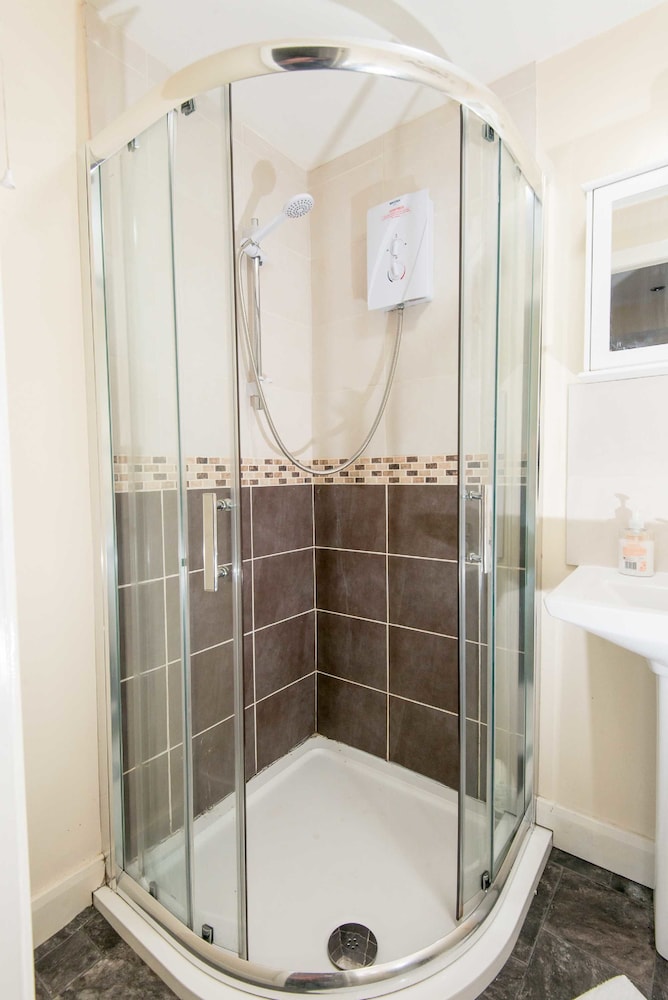 Snooze Apartments Flat 56