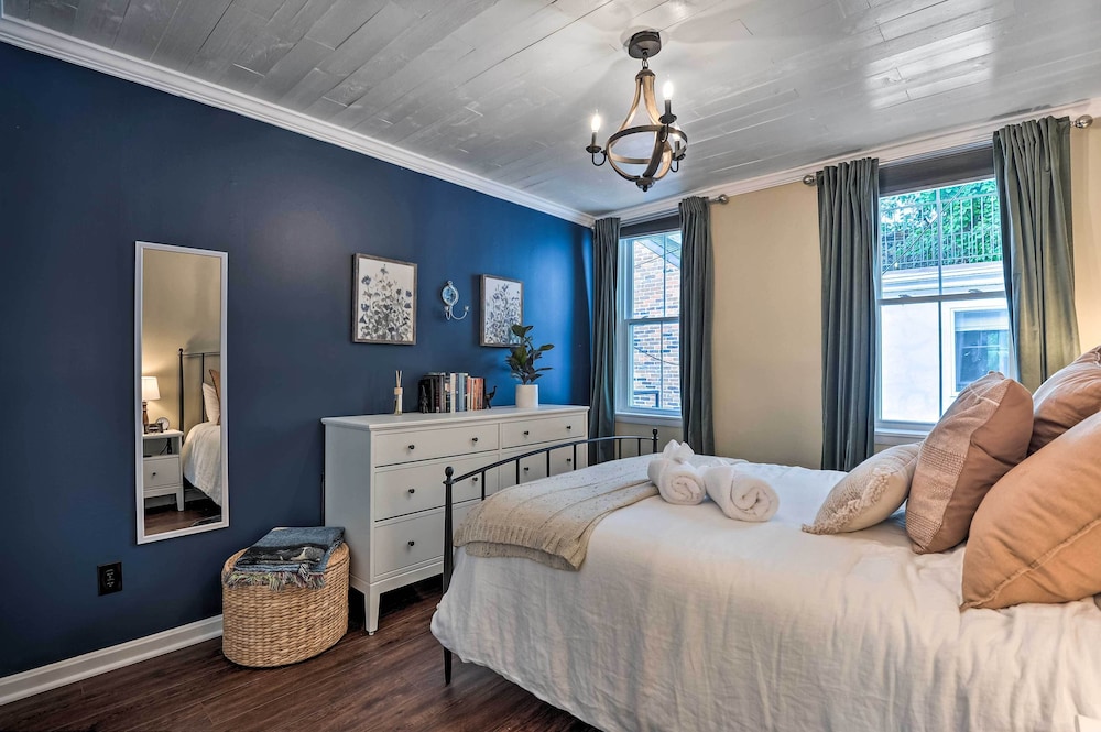 Classic Fells Point Condo on Broadway Square!