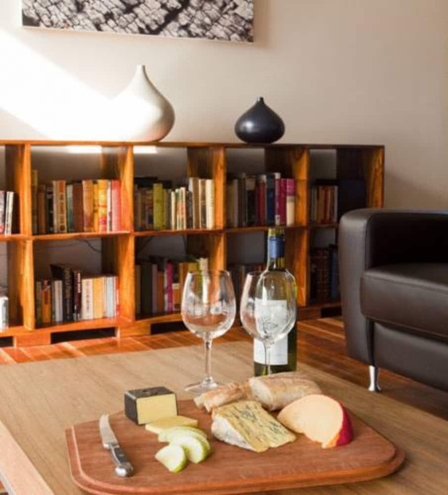 Eco-luxe at Mount Avoca view 5