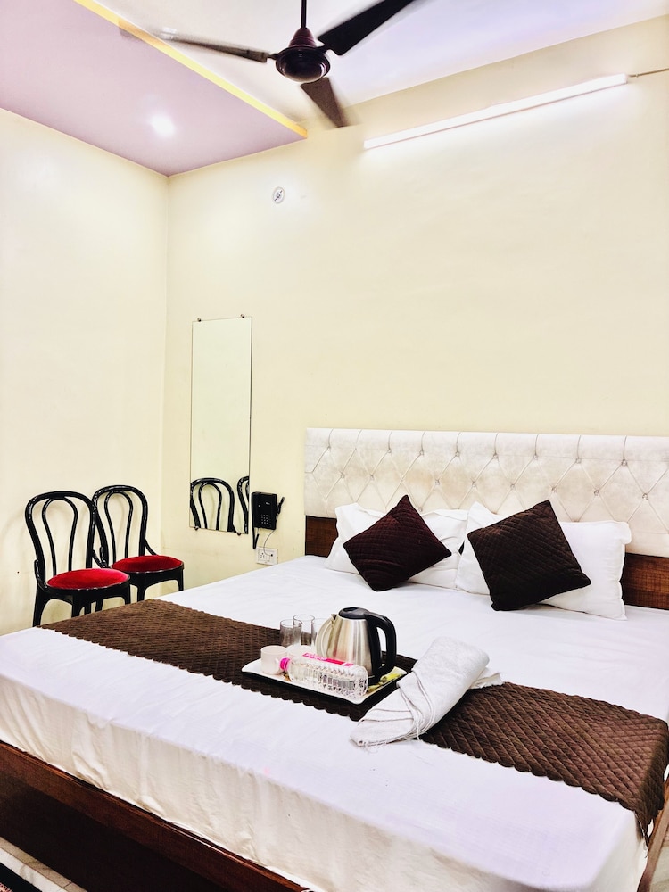Shivanya guest house
