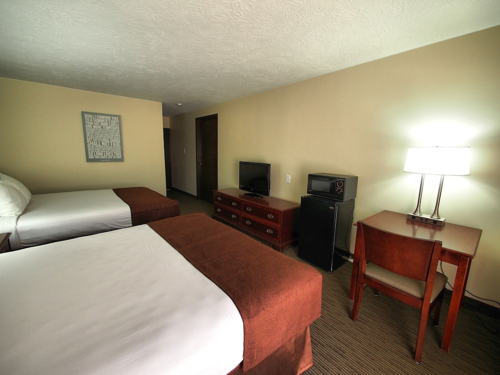 Cedar City Vacations - Stratford Court Hotel - Property Image 10