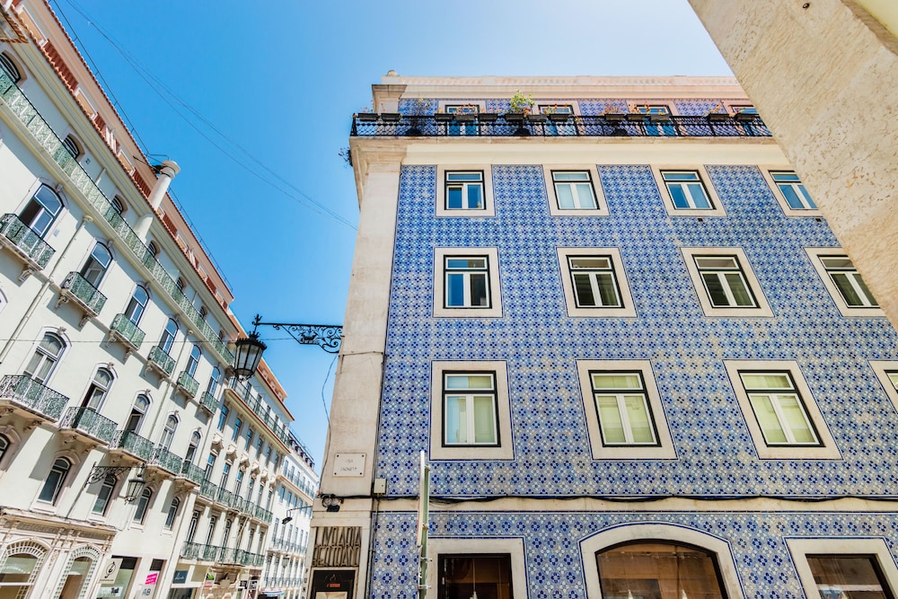Trendy Chiado Flat