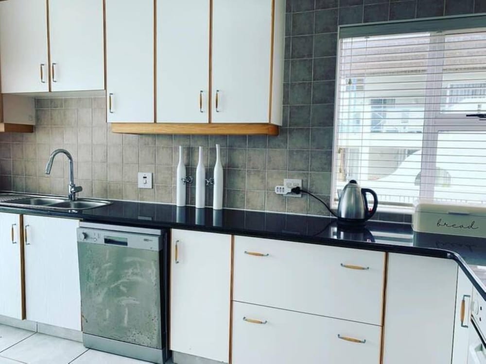 Beachfront Bliss in Ballito - 3 Bedroom Apartment