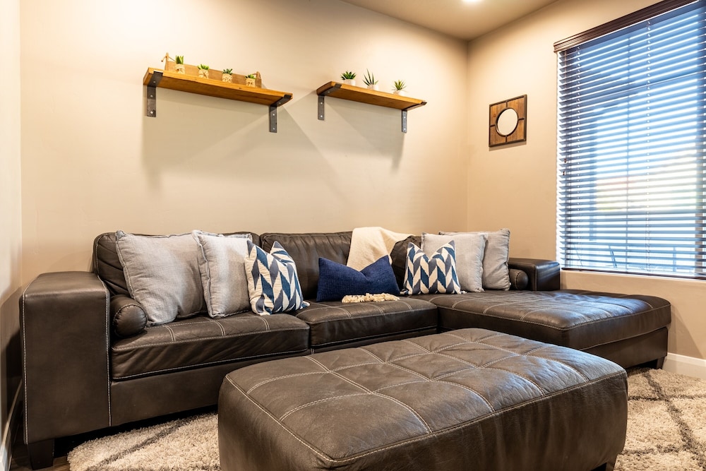 Sand Cove 3 Bedroom Townhouse