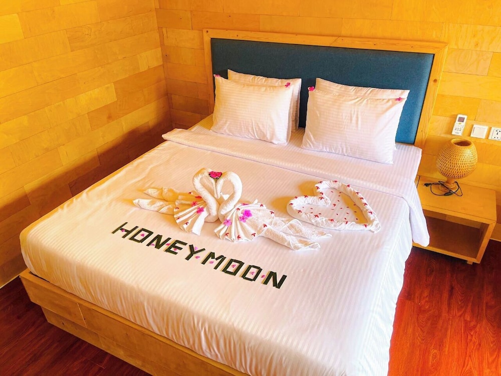 Royal C Beach Resort
