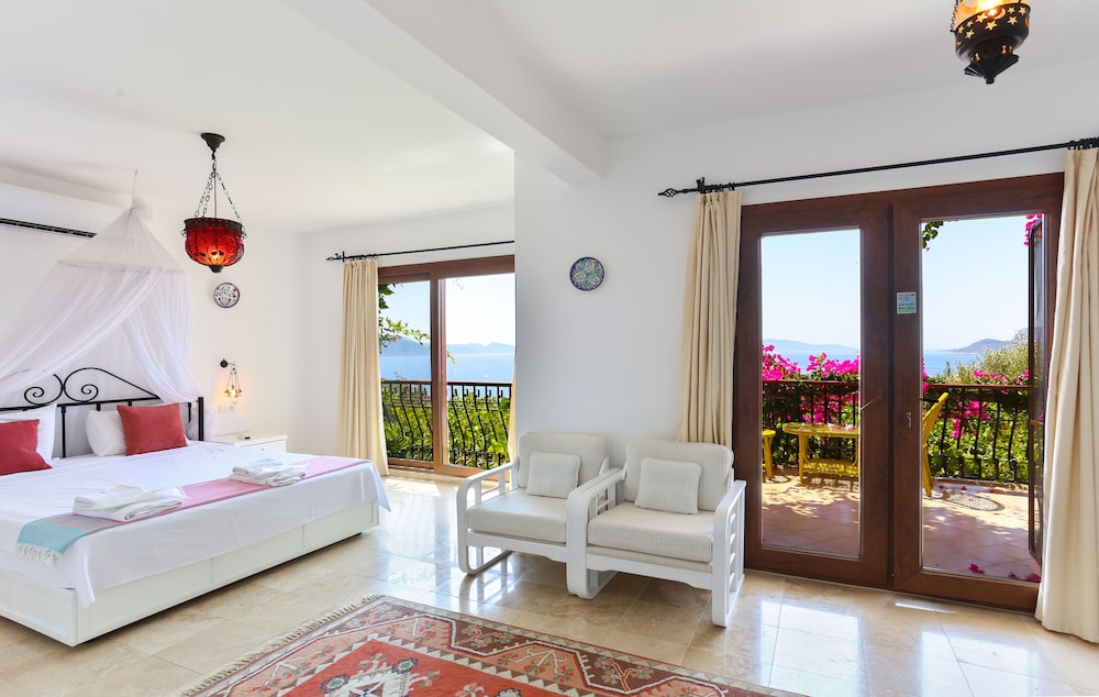 Villa Lycia with Sea Platform