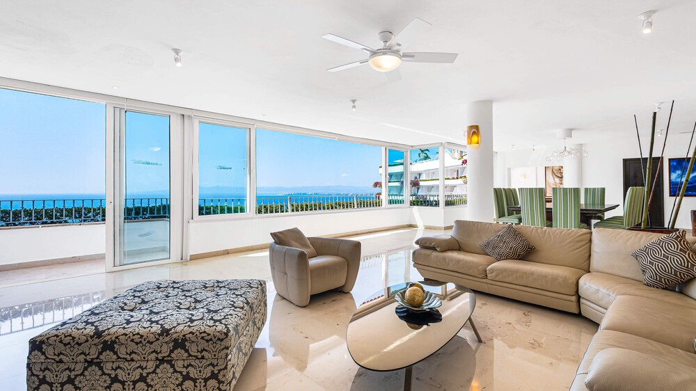 HOLT Grand Miramar Residences