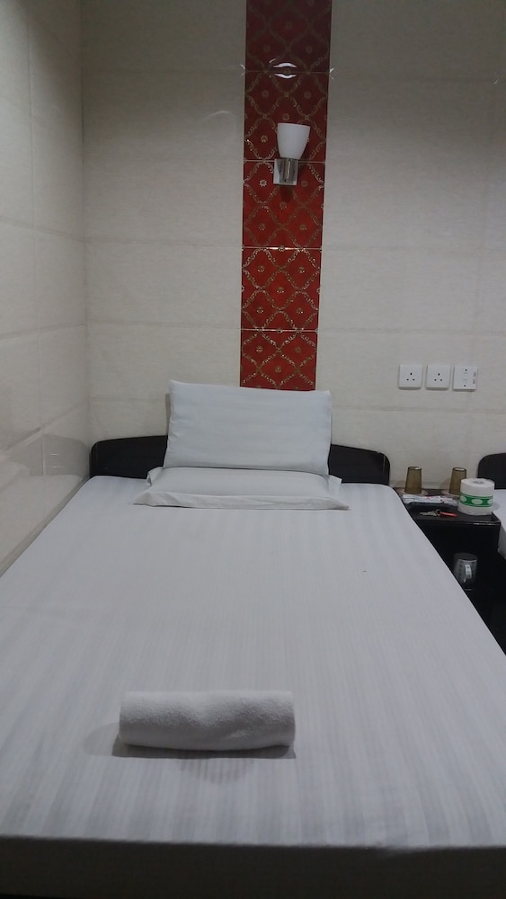 Cebu Hostel