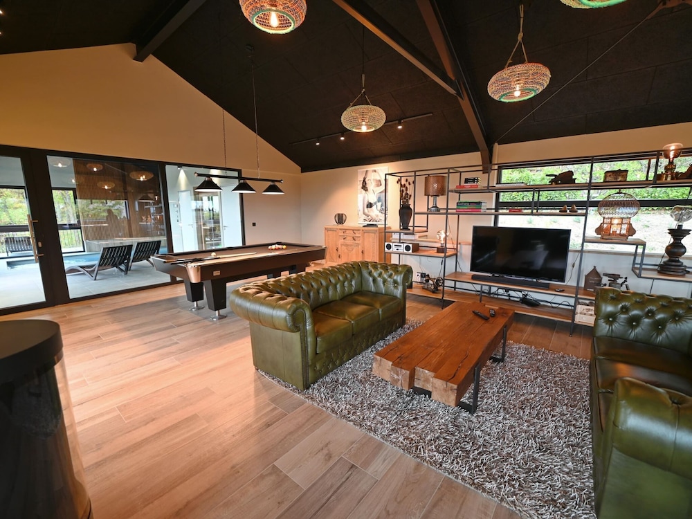 Luxury Home in Durbuy With Valley View & Pool