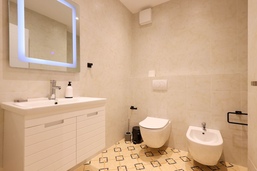 Grandstay Apartments 006