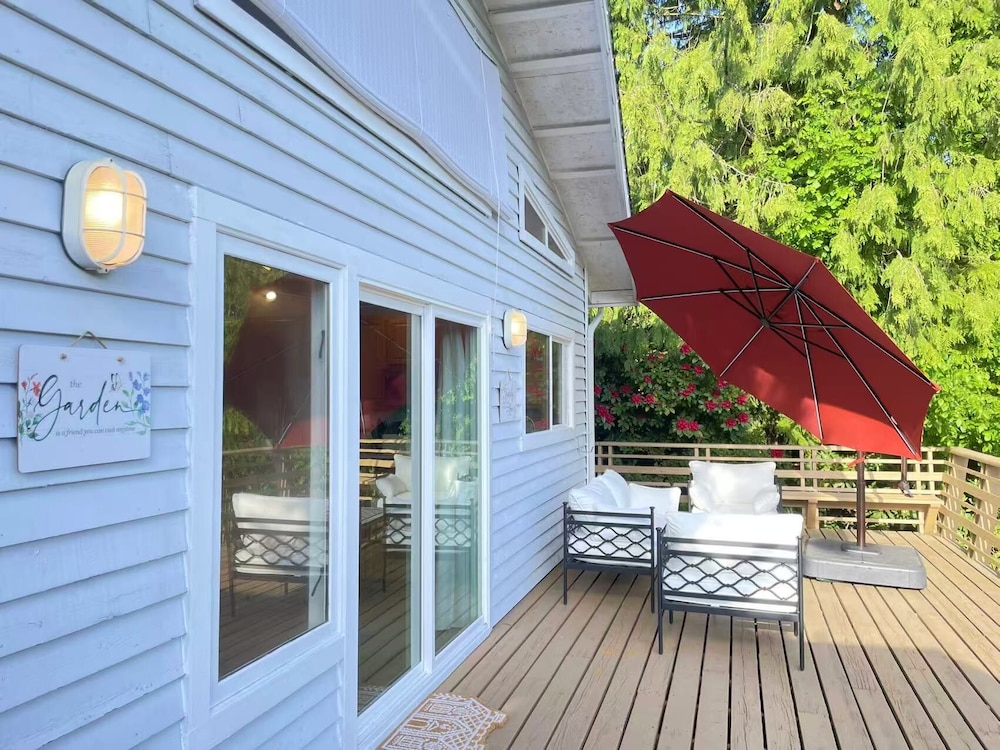 @ Marbella Lane - Hidden Gem on Scenic Shady Lake