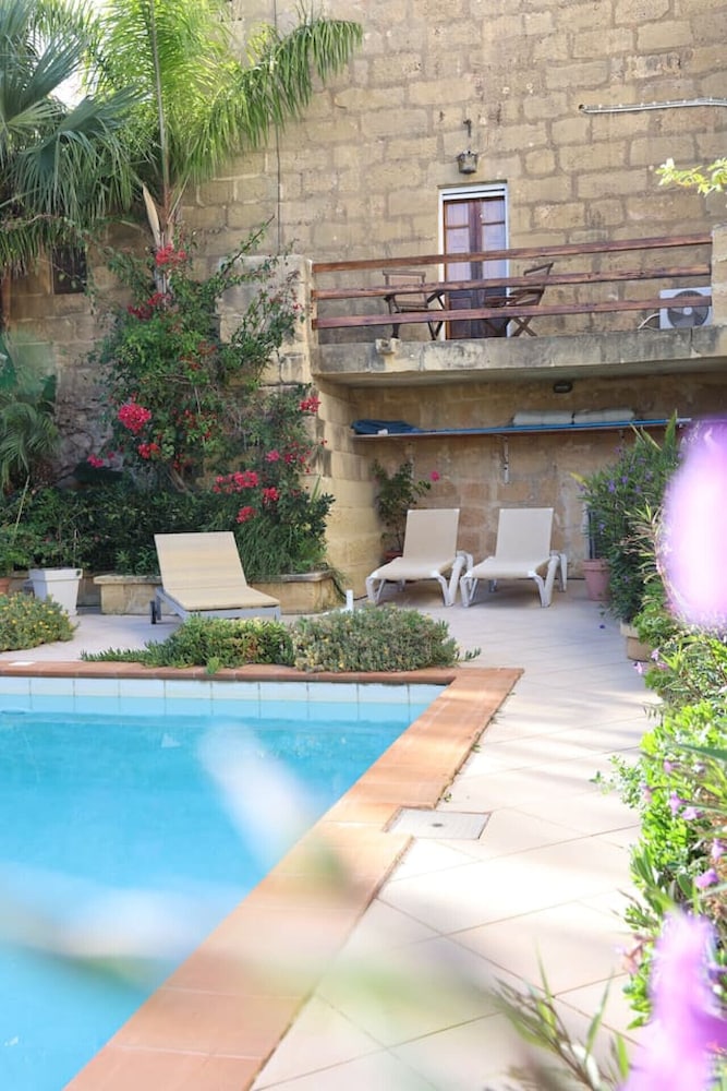 Rustic Xag ra Farmhouse With Pool Garden BBQ