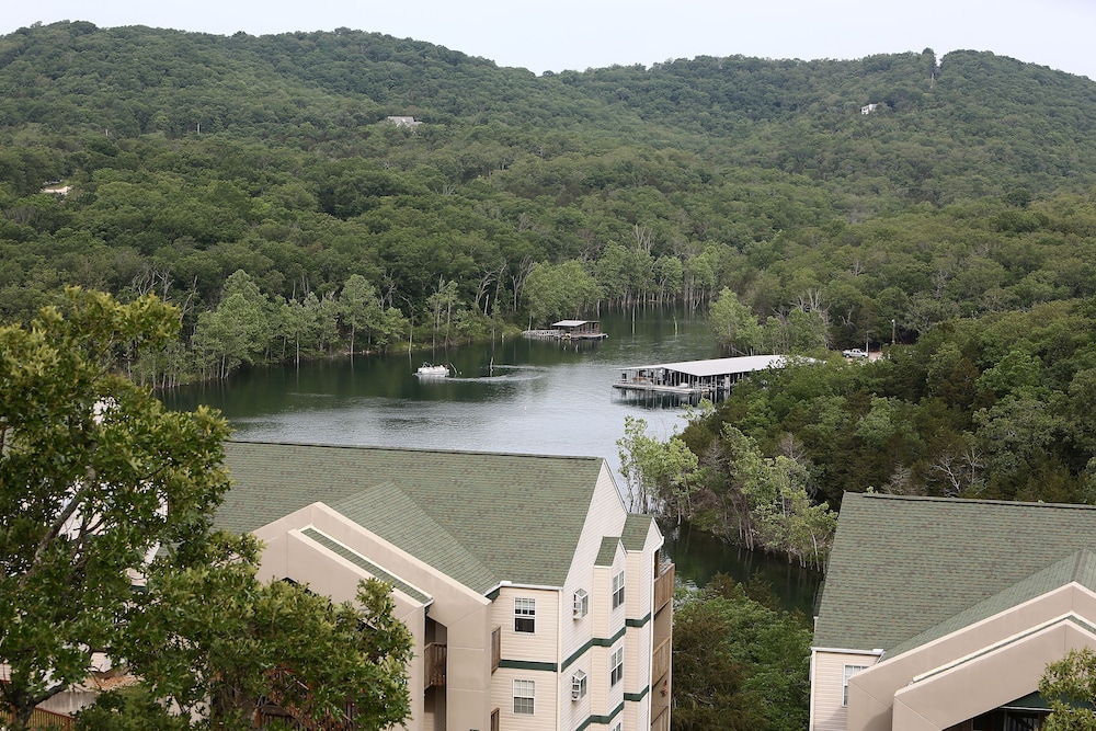 Eagle's Nest Condo Resort