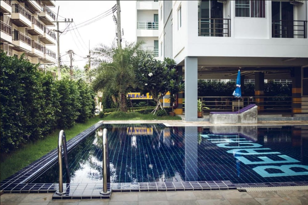 Beach 7 Condo by GrandisVillas