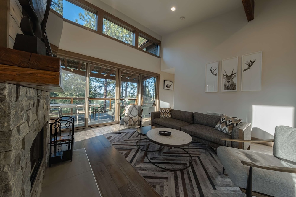 Wilderness Club Cabin Sleeps 7
