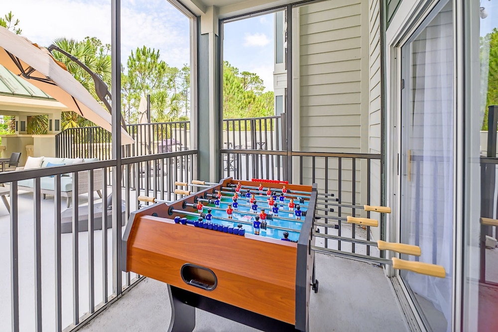 Upstay Amazing Disney Condo w Patio Sleeps 6