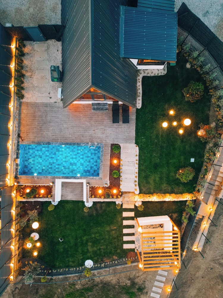 Sun Valley Bungalow