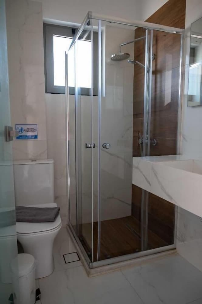Finikas Suites & Apartments by Airstay