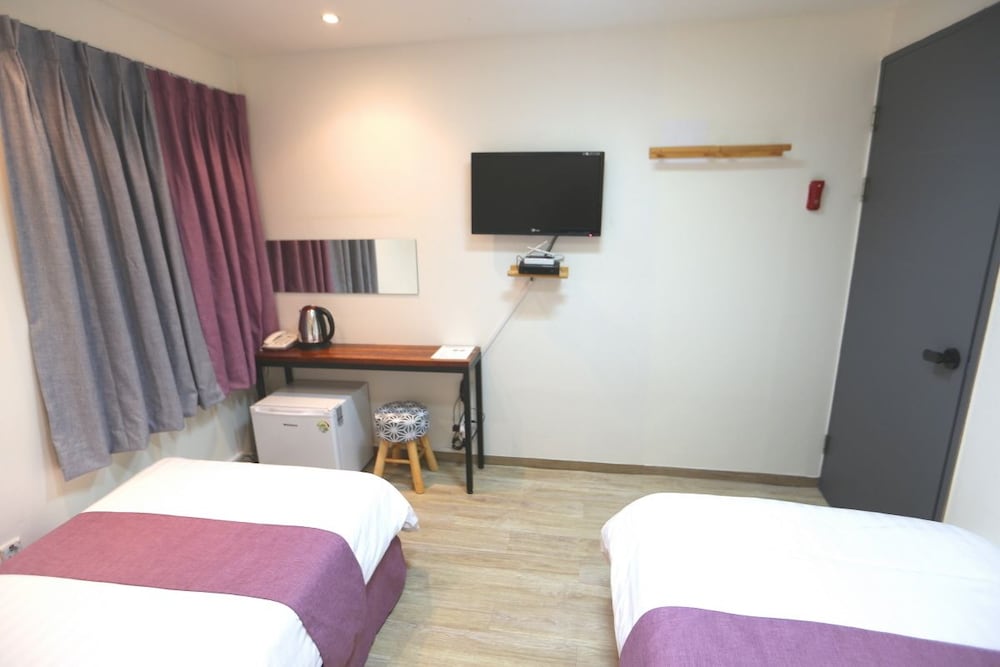 Must Stay Hotel Myeongdong