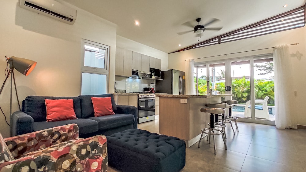 Chillax house
