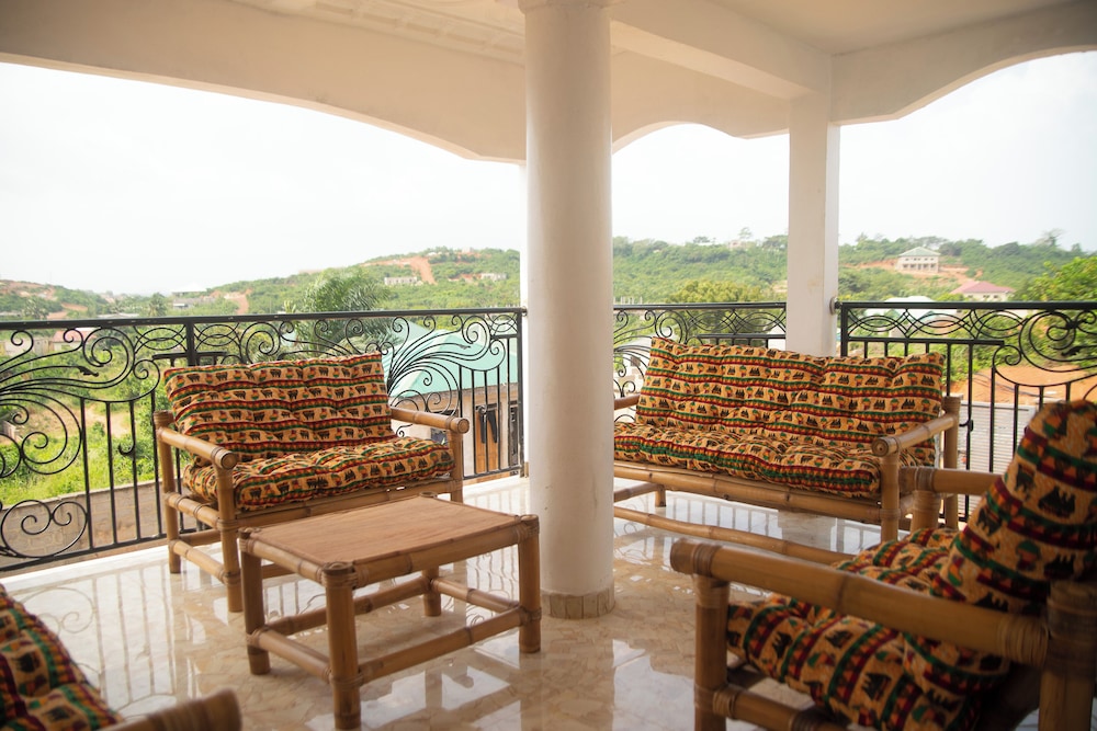 Pito Guest House