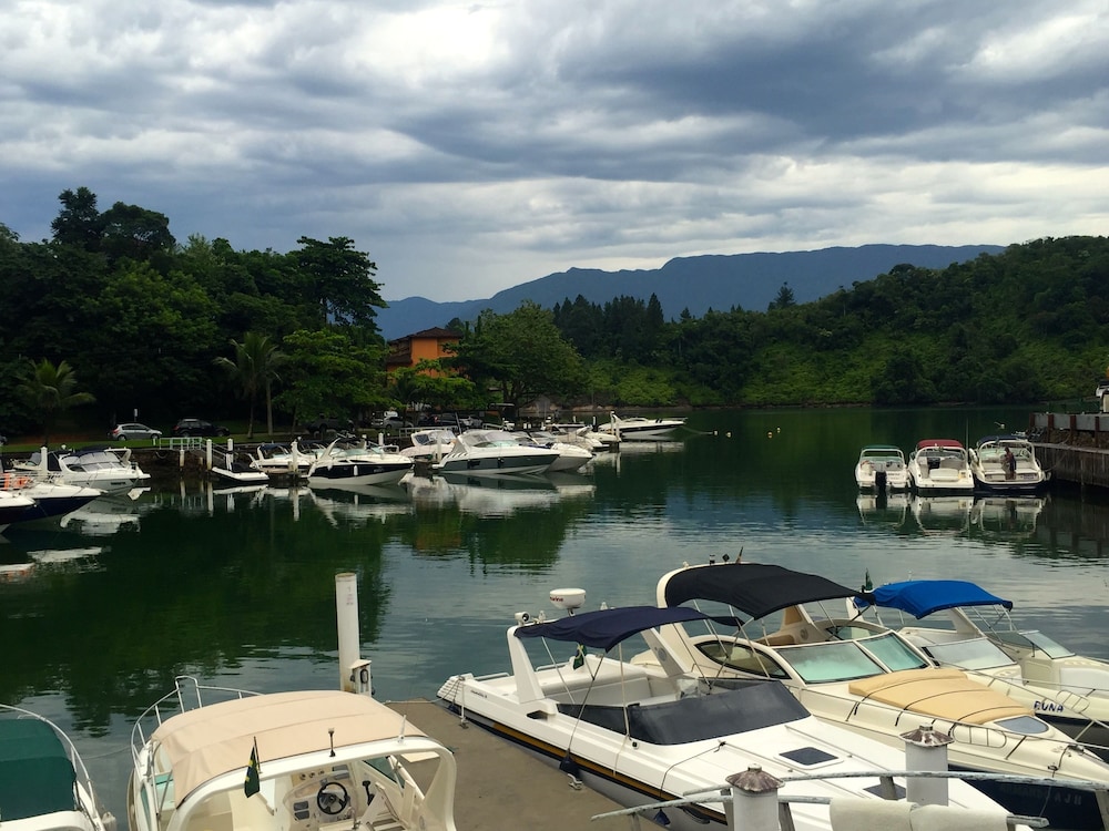 Casa Verde e Mar