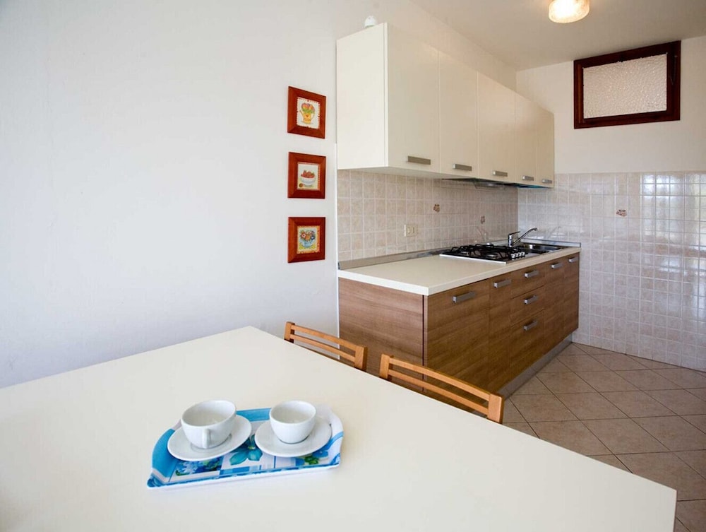 Cozy Apartment With Terrace