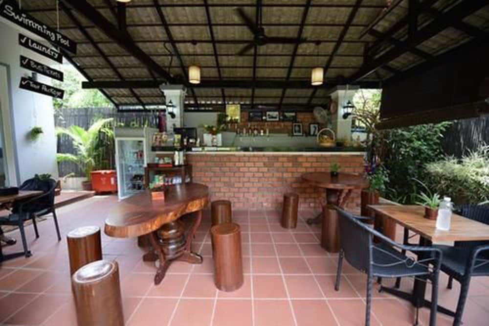 Nika's House