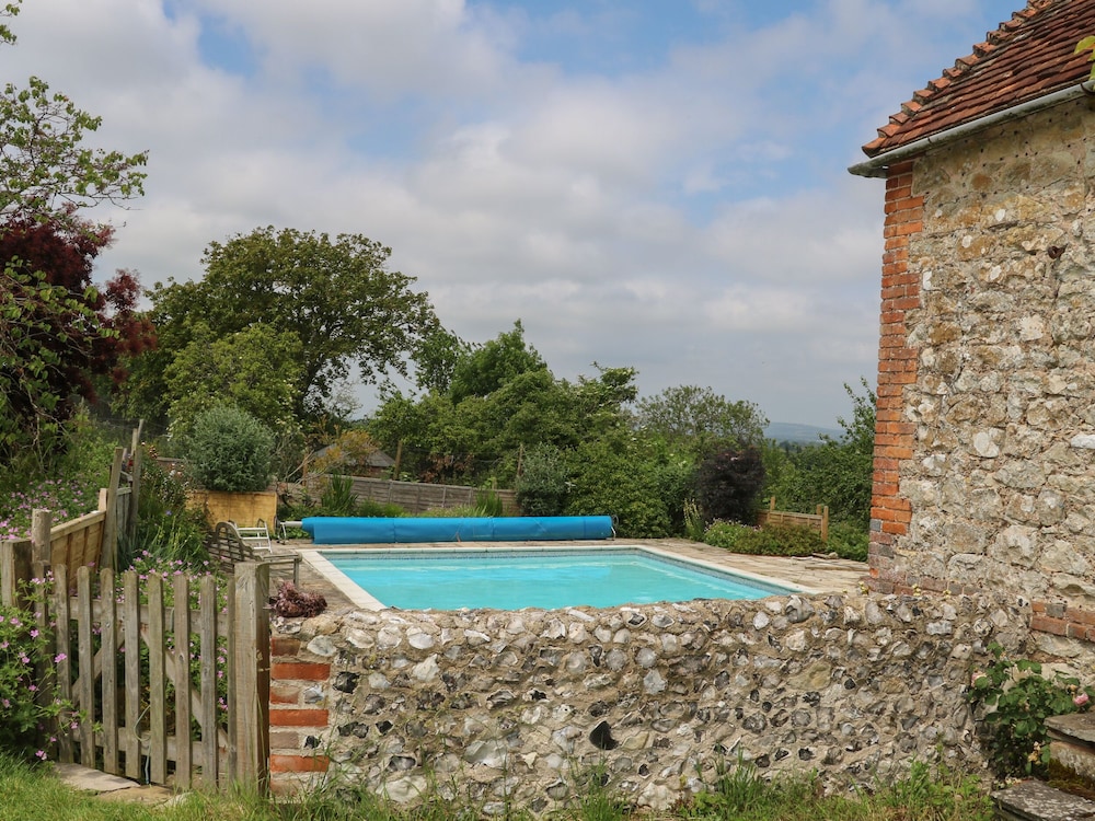 Byre Cottage 5