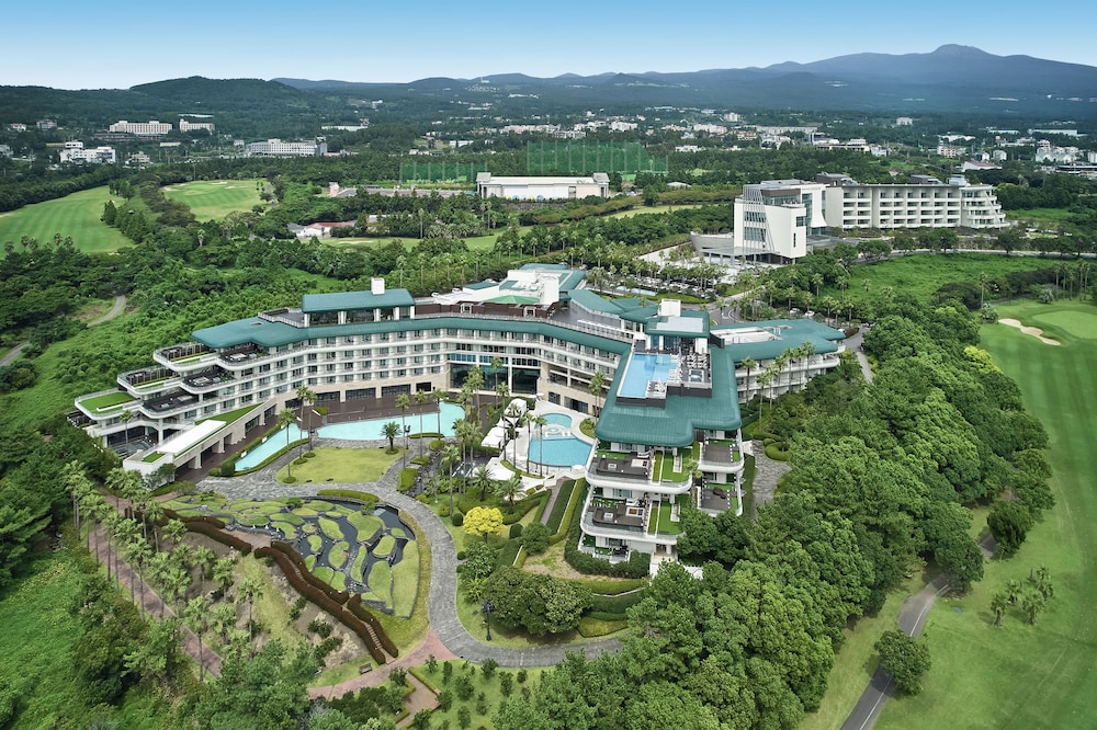 Grand Josun Jeju 71