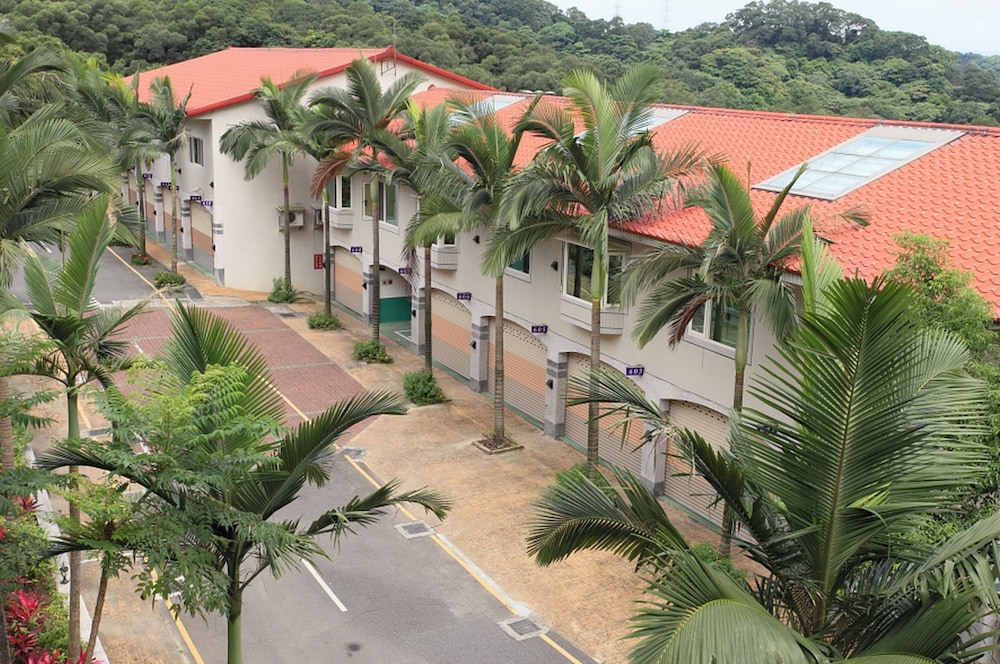 Regale Villa Hotel