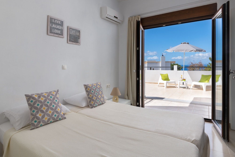 Villa Alya photo 2