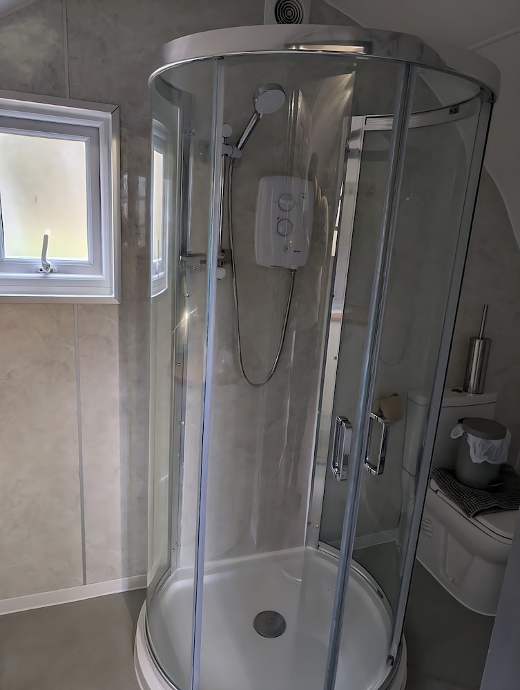 Caplor Glamping and Lodges