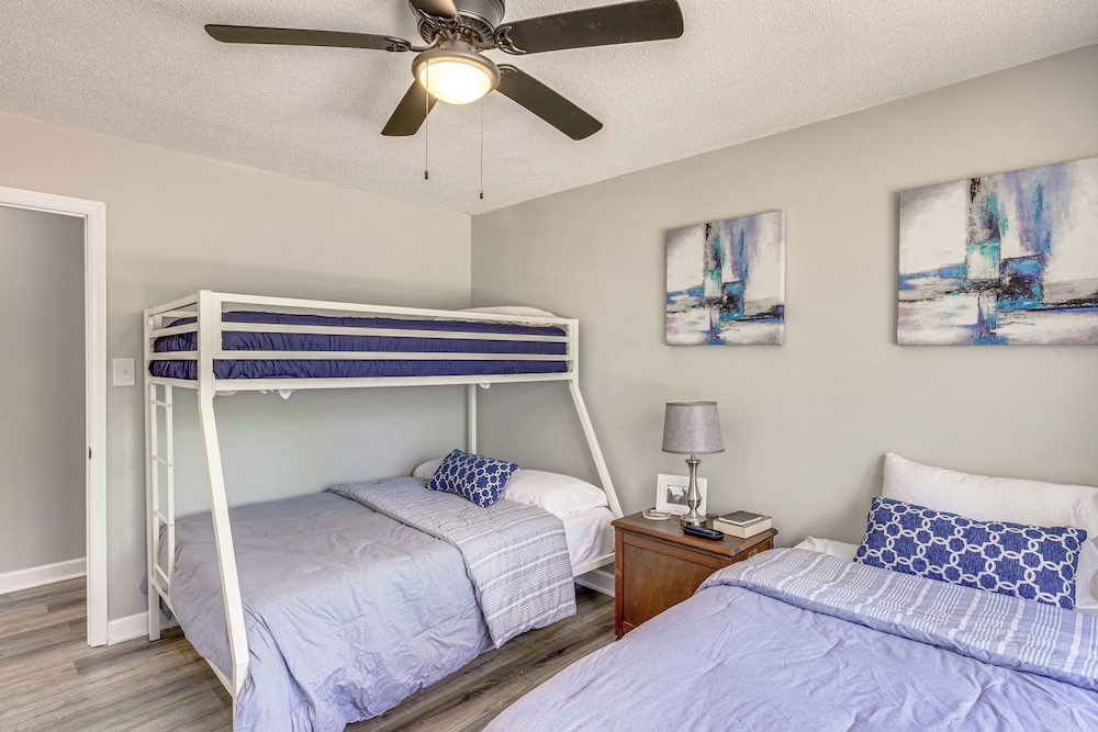 Fall & Football Vibes: Titus Retreat w/ Game Room