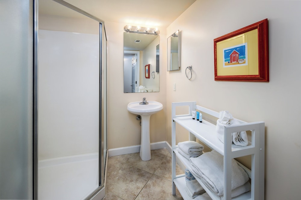 Pelican Isle 412 by Brooks and Shorey Resorts