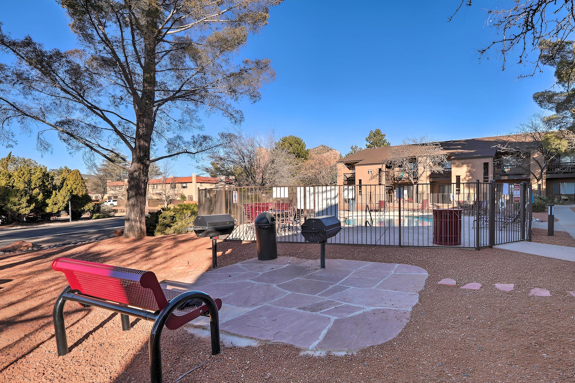 Sedona Escape: Walk to Dining, 7 Mi to Uptown! view 3