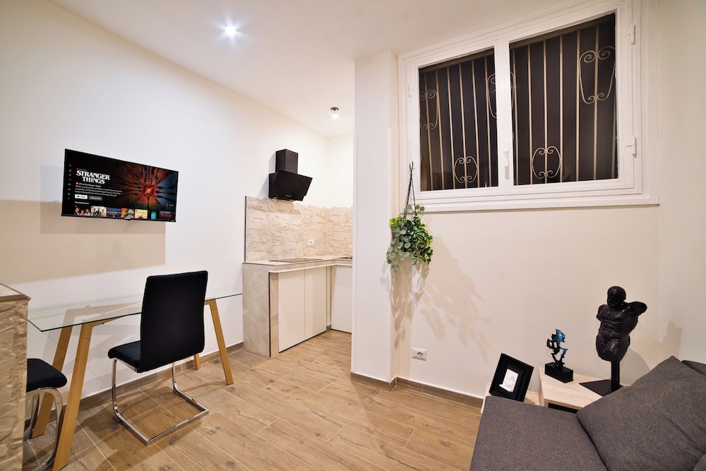 Radio Suites