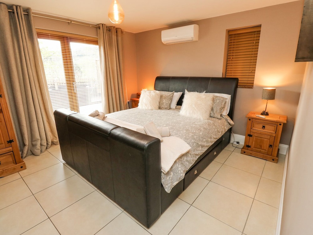 4 Pheasant Lane