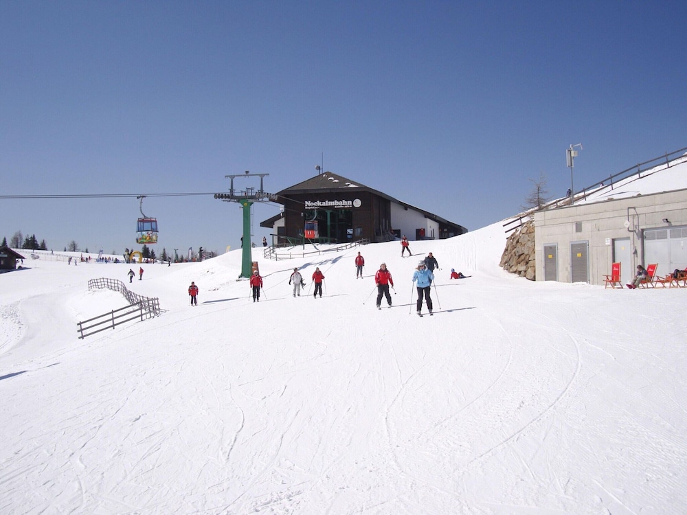 Apartment in Bad Kleinkirchheim by Ski Lift
