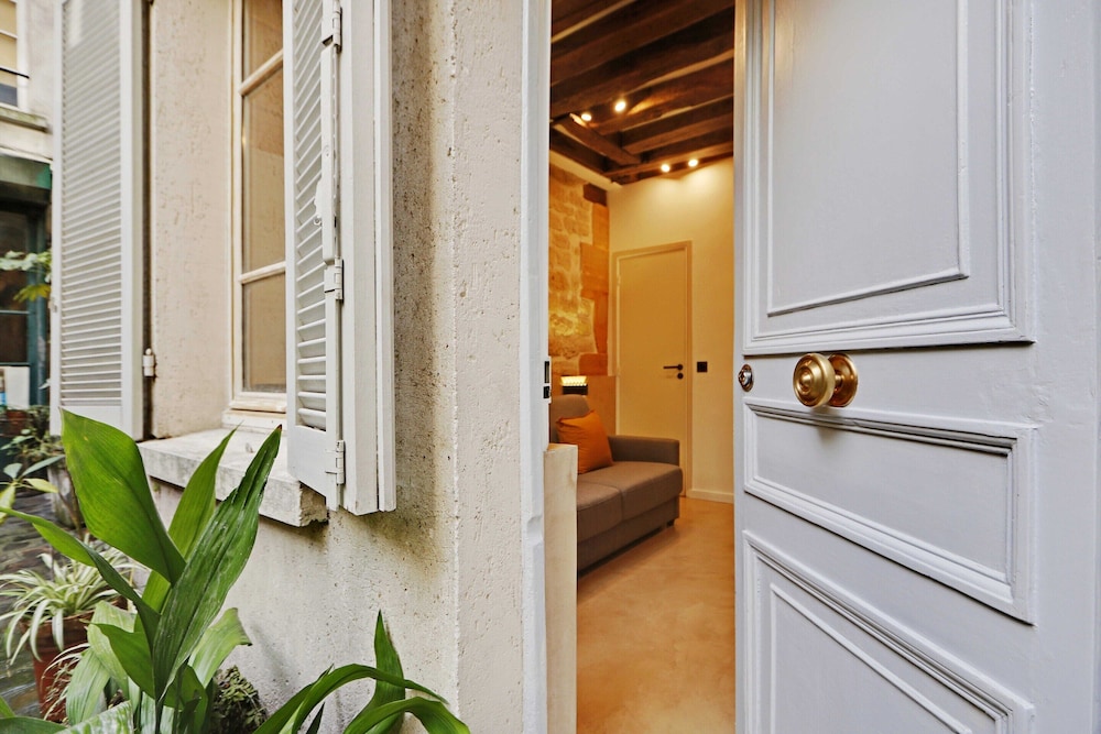 Authentic Apartment - 1br/4p - Le Marais
