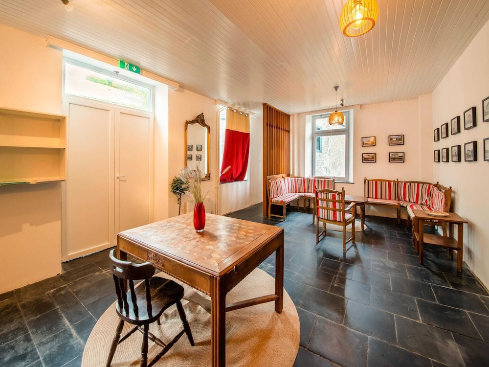 Holiday Home in Falaen by Chateau Montaigle