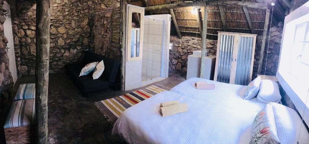 Sasa Safari Camp