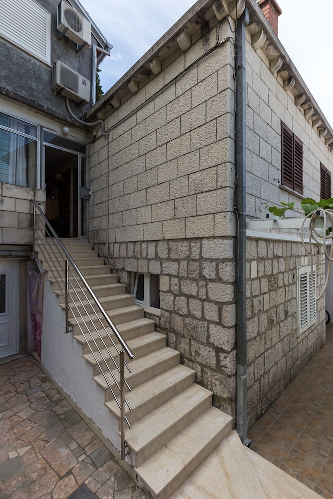 Guest House Kusalo