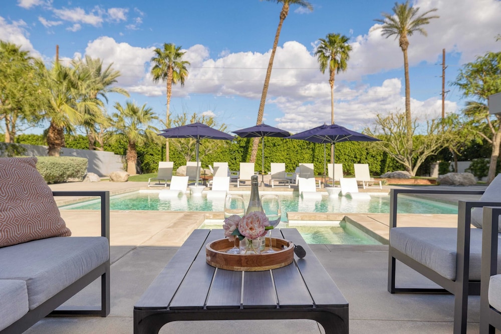 2 Villas Pool+spa, Putting Green, Bocce Polo Villas Solstice by Avantstay