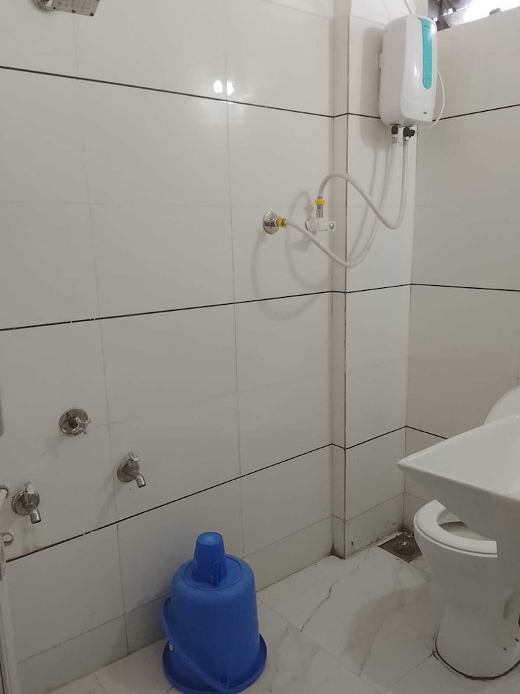 Hotel Krishna Rooms