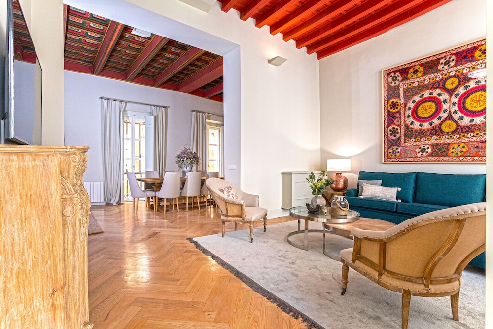 Genteel Home Palacio Abades Terrace