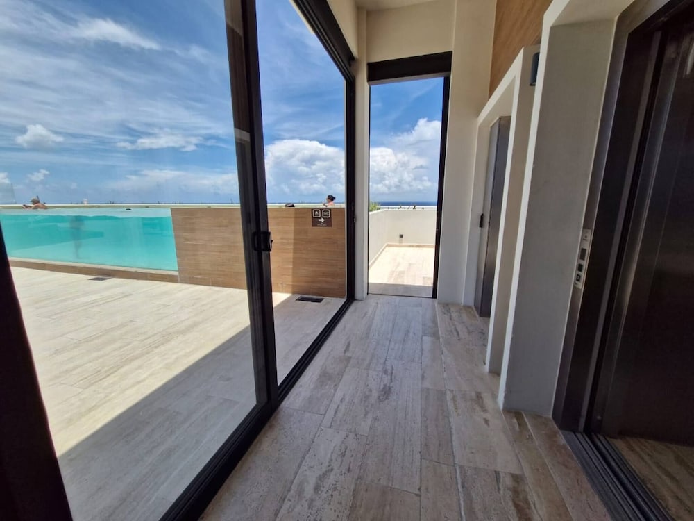 Luxury Apartment 2 BR in Playa Del Carmen 105