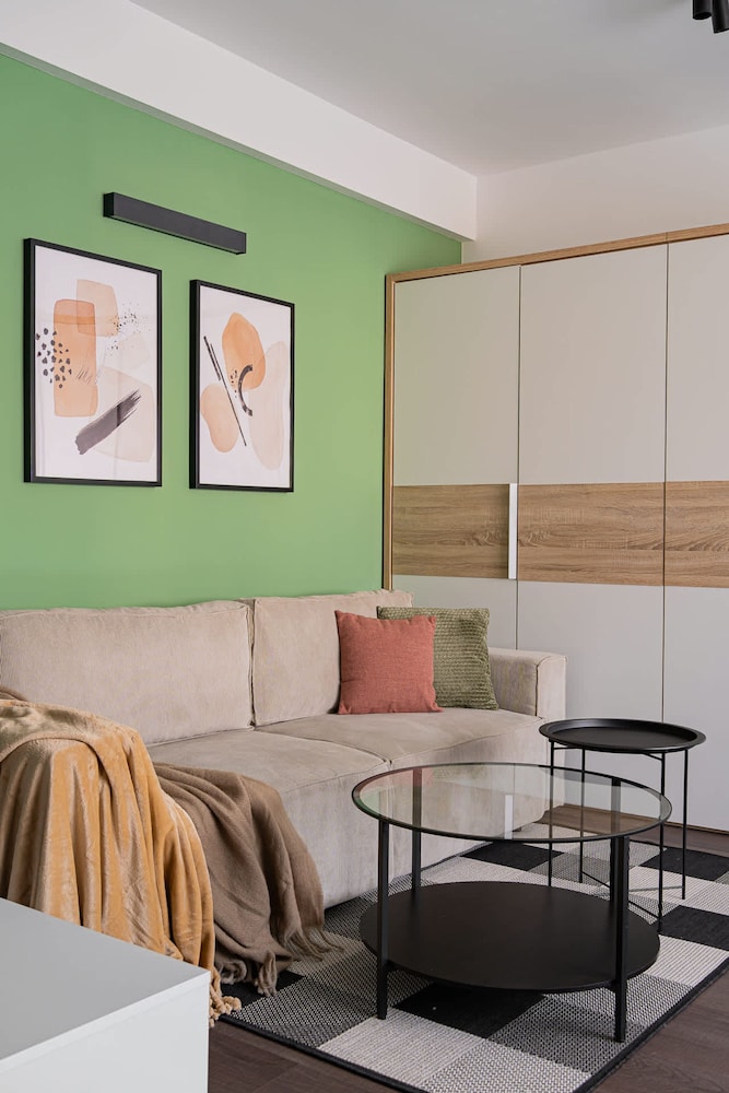 Cismigiu Park - Delightful and Fresh Studio