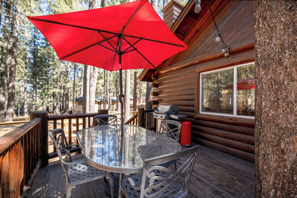 Catalina Creekside Cabin