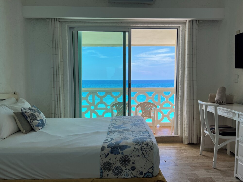 OvaCancun Apartments